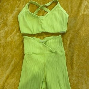 Green workout short set